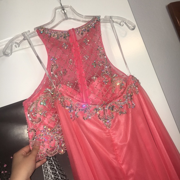 GORGEOUS 2-Piece Prom Dress! - Picture 6 of 7